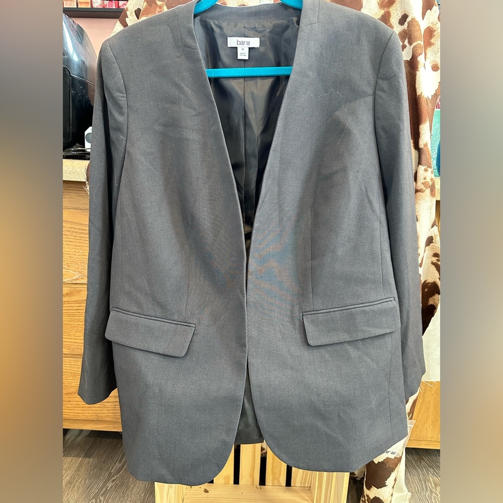 Bar III Women’s blazer 1xl